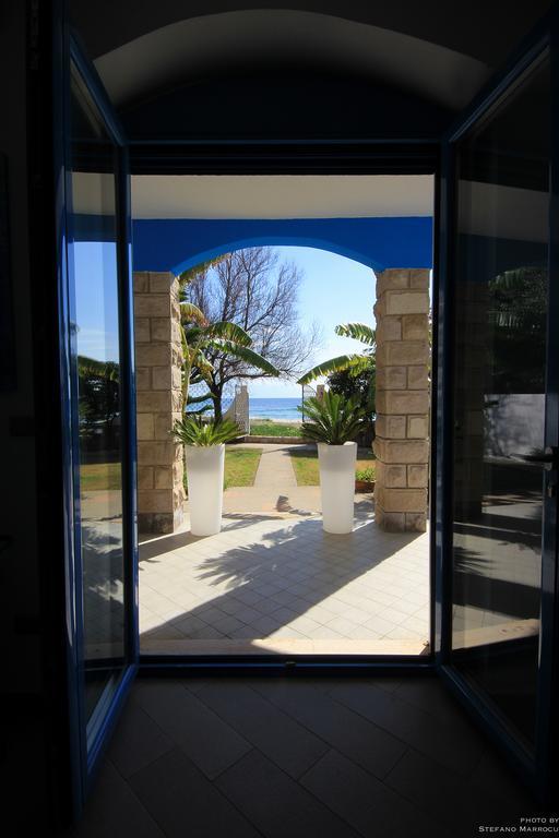 La Casa Sulla Spiaggia フルミニ・ディ・クアルトゥ エクステリア 写真